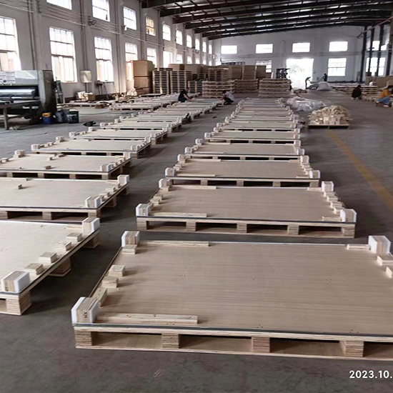 YX18-76.4-310墻面板